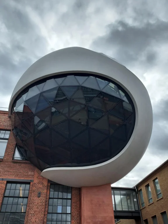 Oscar Niemeyer's sphere is posed like a UFO.