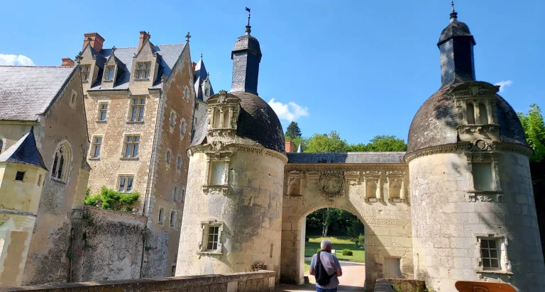 At the end of a small road, stands the entrance to a very pretty castle, Courtanvaux.